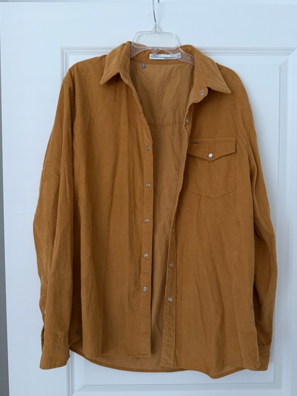 Criquet corduroy pearl snap long sleeve button up